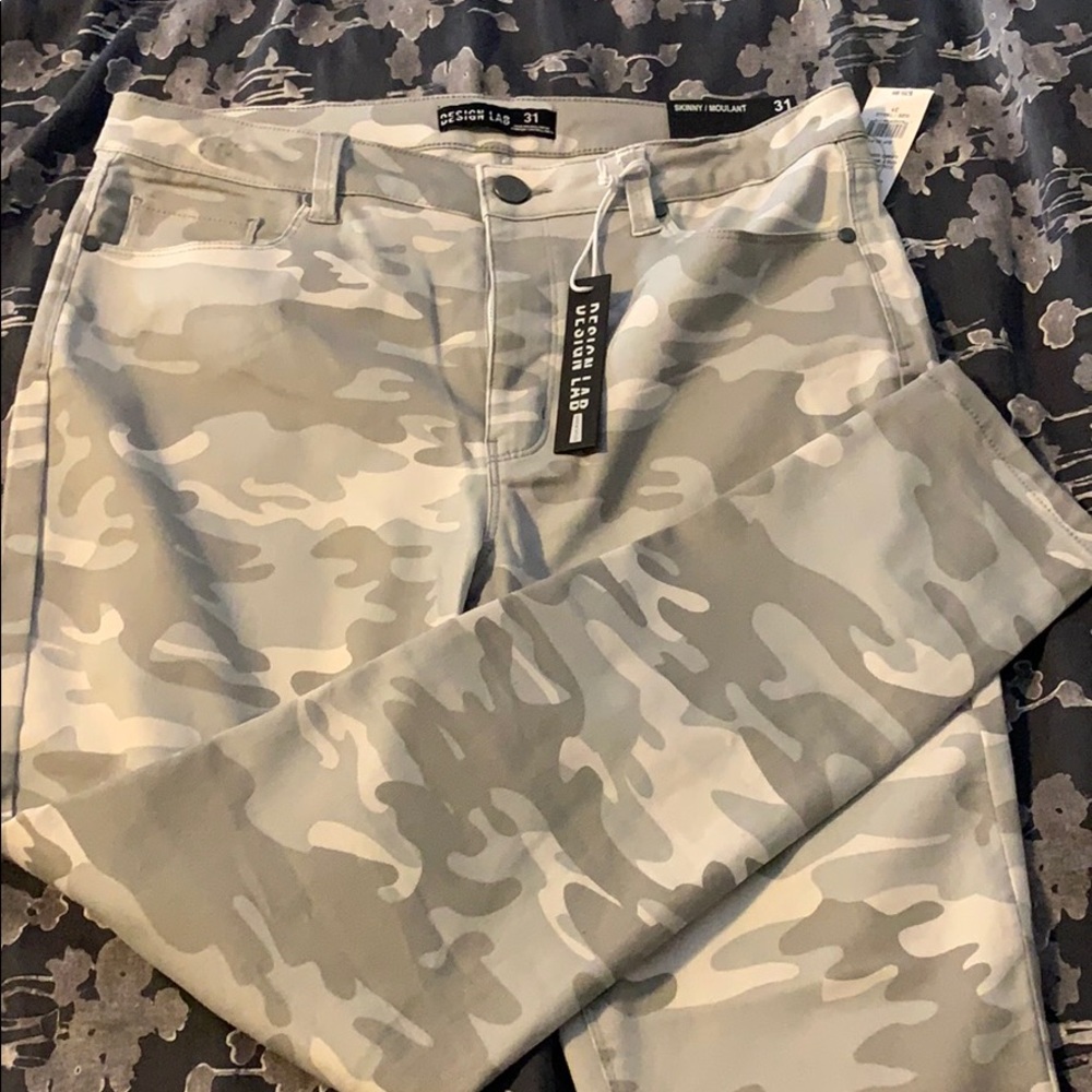 design Lab Jegging size 31